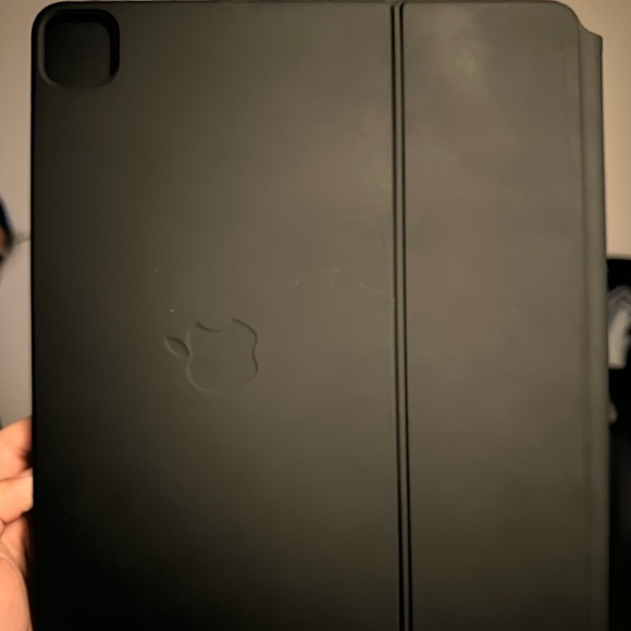 2022 IPad PRO 12.9 Inch 256GB - Picture 8 of 8